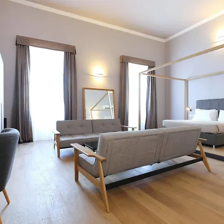 Bed & Breakfast La Torre Del Cestello - Residenza D'Epoca 3*