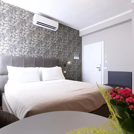 La Torre Del Cestello - Residenza D'epoca Bed & Breakfast 4*