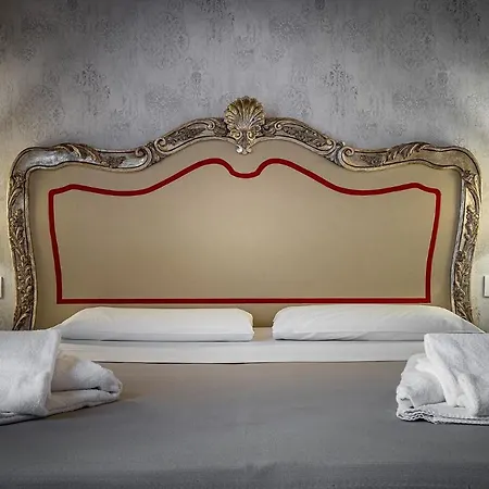 Bed & Breakfast La Torre Del Cestello - Residenza D'epoca 3*